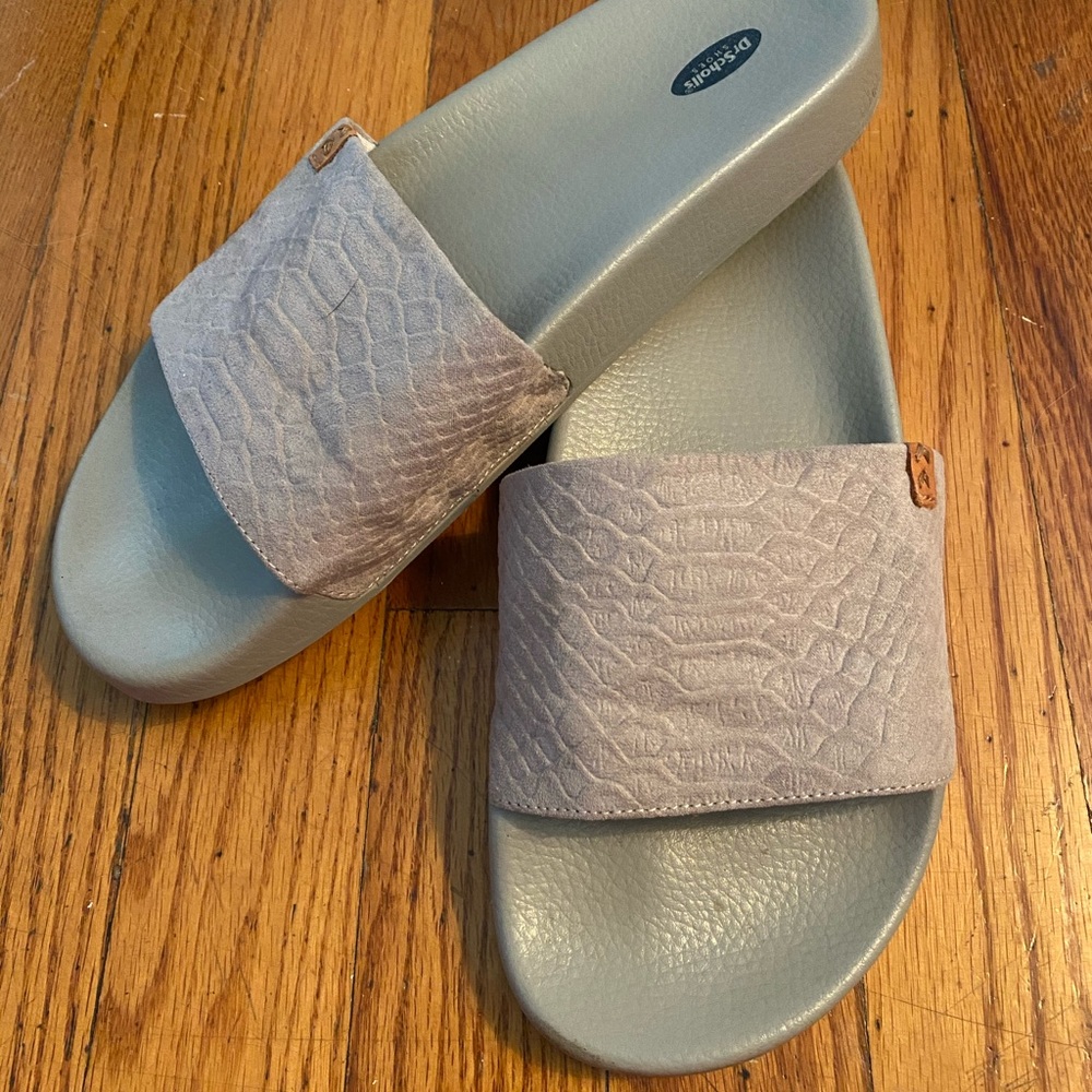 Dr Scholl’s Slides